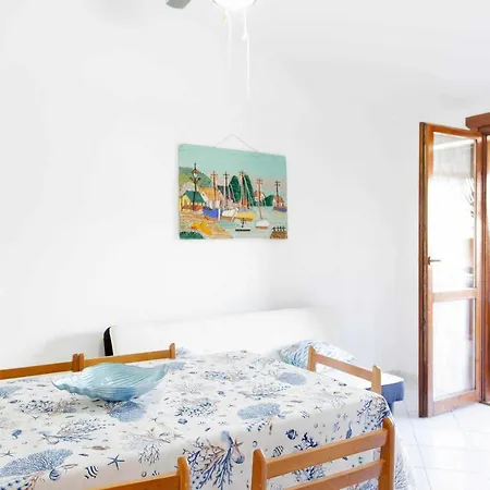 Casa Con Box Auto E Wifi 10 Min Dal Mare 公寓